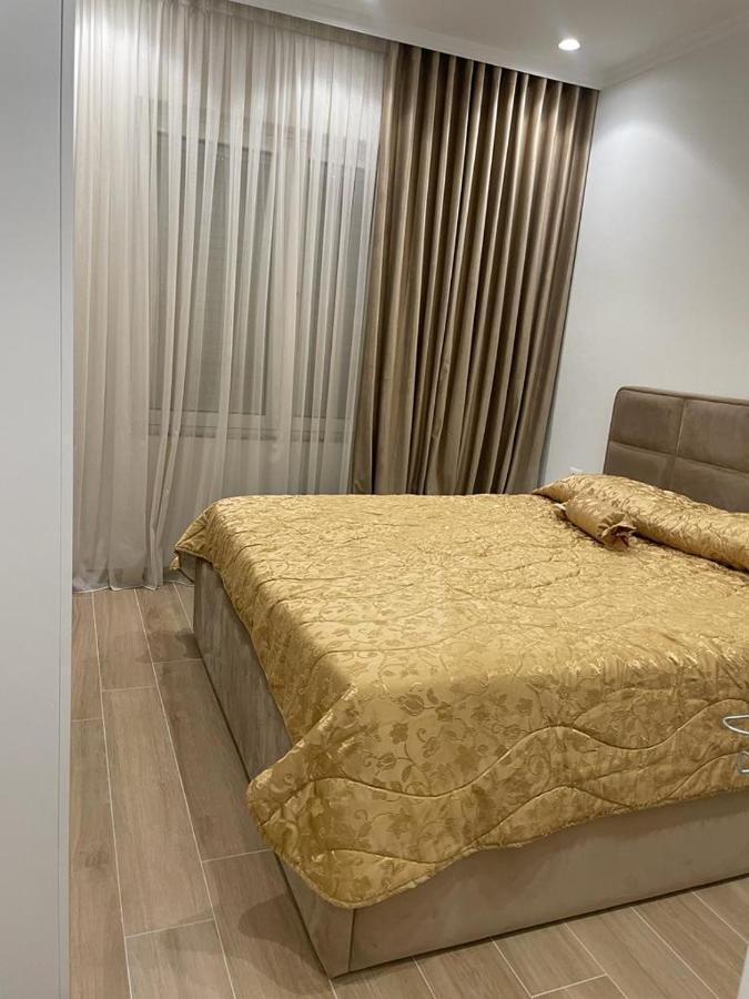 City Center Apartment Kafe Flora Tirana Exterior foto